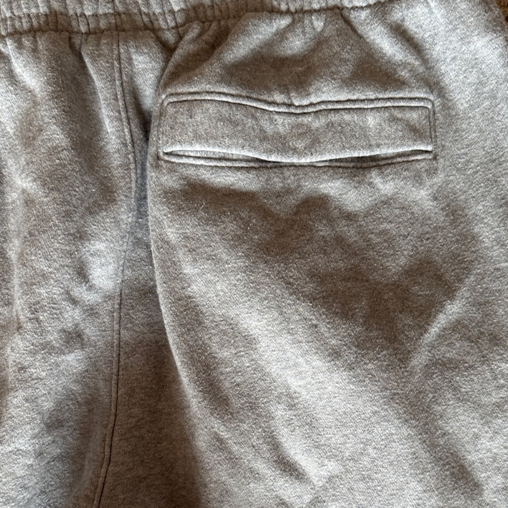 Nike Heather Gray Joggers - Picture 5 of 5